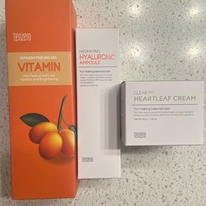 Bundle of cream, Ampoule, and peeling gel